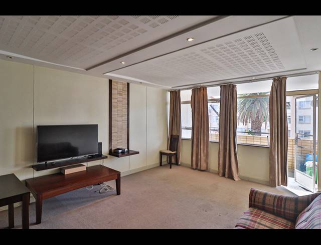 2 BEDROOM APARTMENT RENTED IN HUMEWOOD